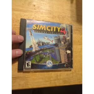 VINTAGE PC GAME/SOFTWARE~sim city 4- deluxe edition *Broken Case*